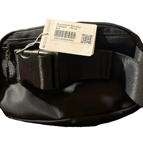 LULULEMON Everywhere Belt Bag Black 1L NWT LU9AX2S - Picture 6 of 6